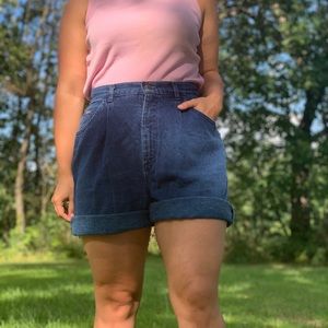 Lee’s Denim Shorts